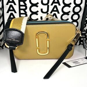 The Snapshot by Marc Jacobs in Ecru Olive multicolor Crossbody Bag Guitar Strap